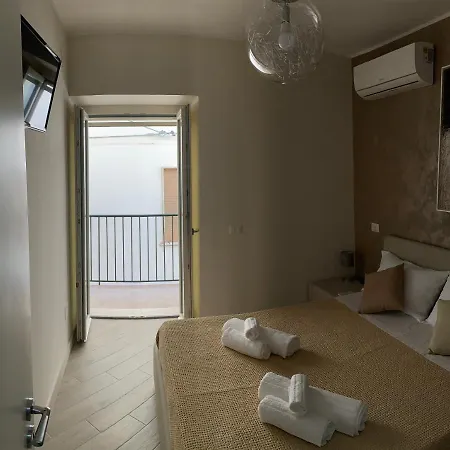 Civico Sei Bed & Breakfast *